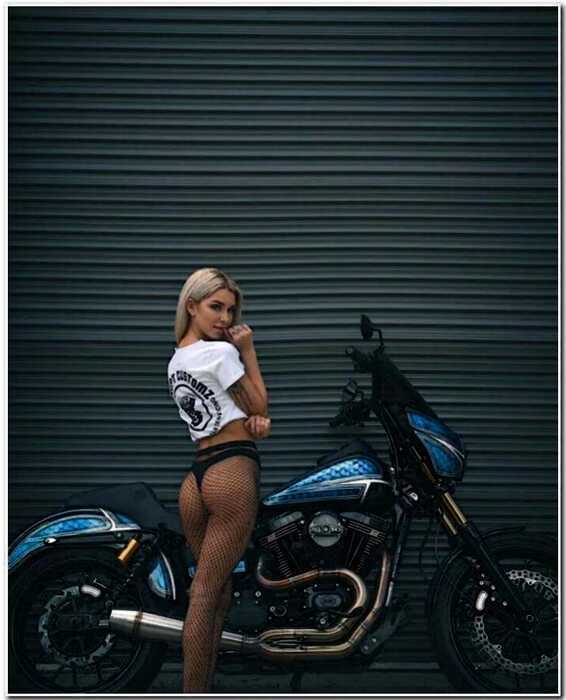 Сексуальные мотоциклистки