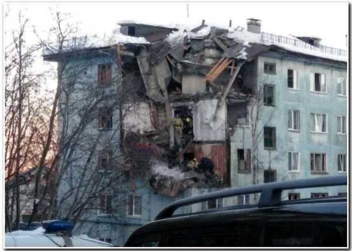 «Все по фен шую»: в Мурманске «починили» дом после взрыва газа