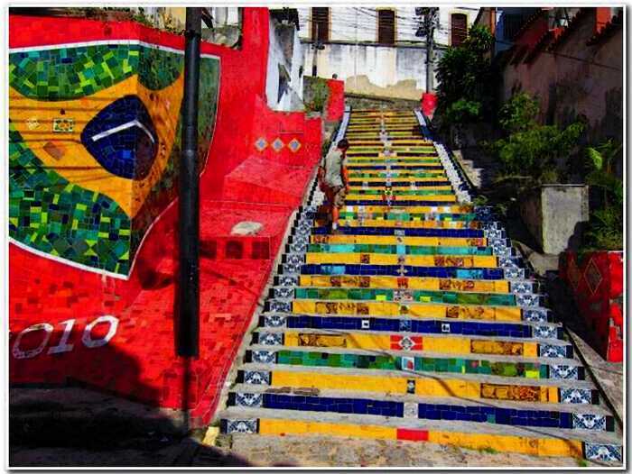 16 самых красивых лестниц со всего мира, которые похожи на произведение искусства