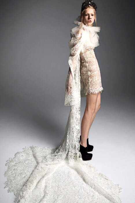 Вдохновлённая Версалем: 15 сказочно красивых свадебных платьев из новой коллекции Vera Wang