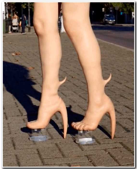 Дизайнеры придумали каблуки из «человеческой кожи». Вы можете купить их за $10,000
