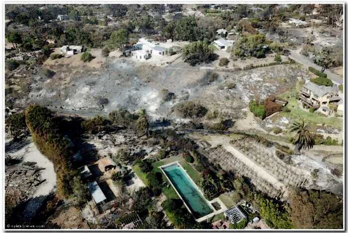 Дом Энтони Хопкинса в Калифорнии чудом не сгорел. Пожарные не смогли объяснить это