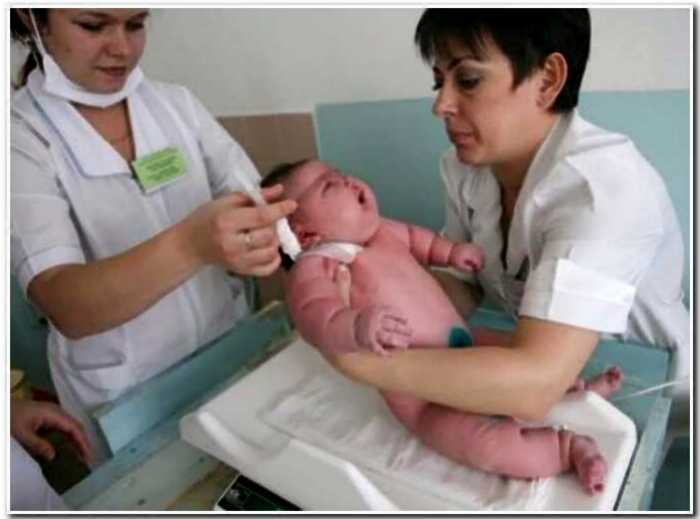 250-килограммовая американка родила 18-килограмового малыша!
