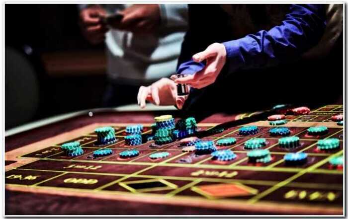 «Азарт, дело серьезное»: миллиардер из Китая проиграл свою компанию в казино
