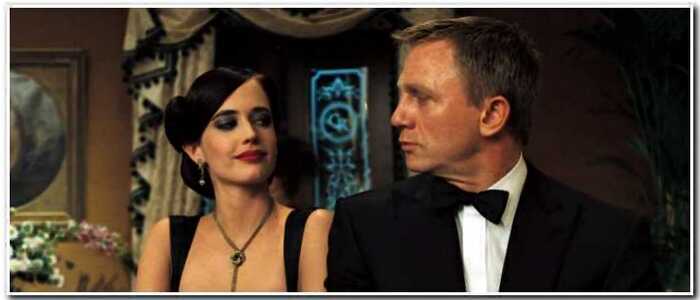 Девушка Бонда: красотки, которые примеряли роль подружки агента “007” в кино