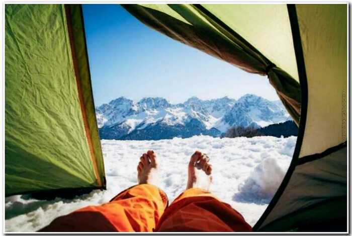 20 захватывающих зимних пейзажей, которые открываются из палаток путешественников