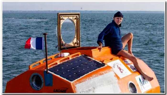 71-летний француз решил пересечь Атлантику в бочке, используя лишь силу океана