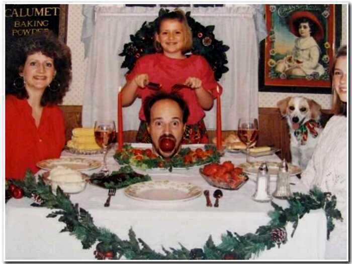 20 неистовых Новогодних фото семей, которые вы нескоро забудете