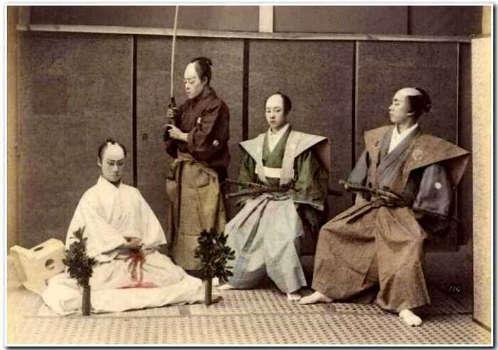 «Честь дороже жизни»: зачем самураи делали харакири и что стало с этой традицией