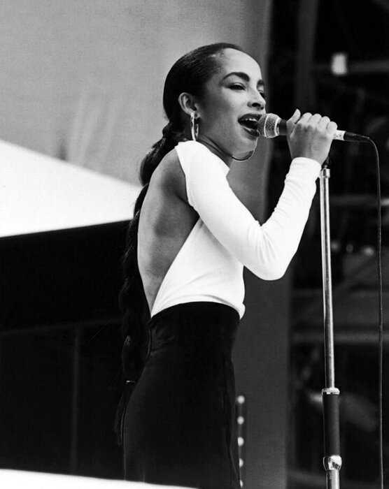 Музыка и стиль: как певица Sade стала модной иконой 80-х