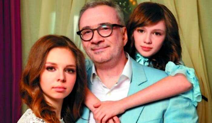 “Они умные — сами все поняли”: Меладзе признался, что не объяснил детям причину развода
