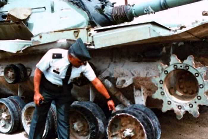 “Сумасшедший калифорниец”: история о том, как американец танк угнал и город разрушил