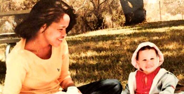 10 редких детских фото Меган Маркл, которые ее родственники слили в сеть