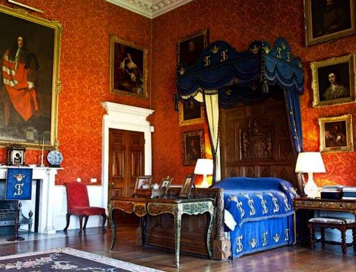Дома знаменитостей: где жила принцесса Диана до свадьбы с британским принцем
