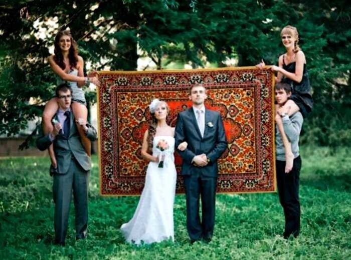 15+ искрометных свадебных фото с композицией в стиле «вырви-глаз»