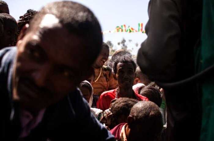 Пражский фотограф снял обряд экзорцизма в Эфиопии — и это невероятно