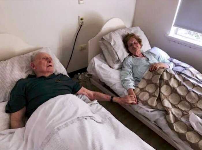 Они поженились 70 лет назад — и ушли в один день, с разницей в пару минут