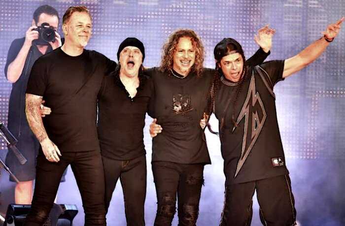 Группа Metallica исполнила песню Виктора Цоя «Группа крови». На русском