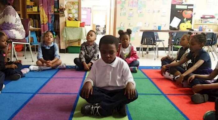 В США в школе наказания заменили на медитацию — и пришли первые результаты…