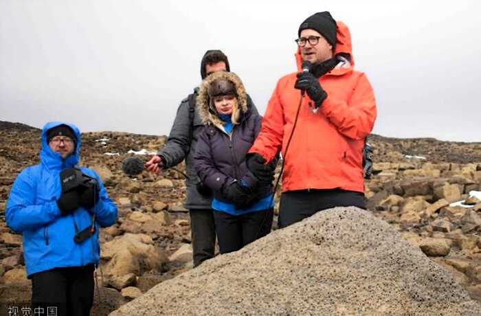 Исландия провела похороны первого ледника, исчезнувшего с ее территории
