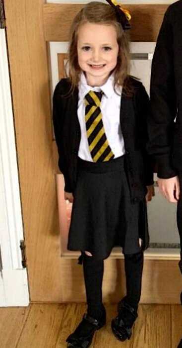 Первый день в школе: фото юной шотландки развеселило всю страну!