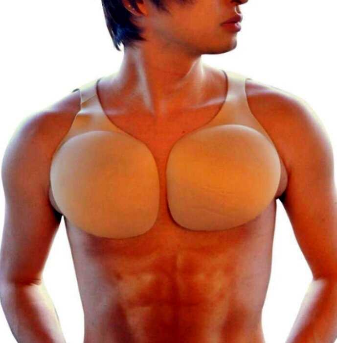 Японцы придумали накладки на мужскую грудь и парни сошли с ума