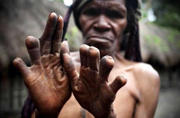 «Ужасная красота»: самые безумные и устрашающие традиции племен и народов