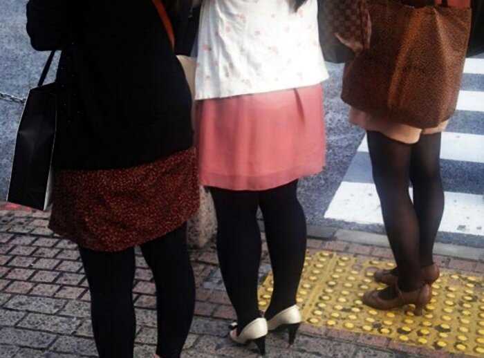 «Главная загадка года»: зачем японки начали массово носить подгузники?