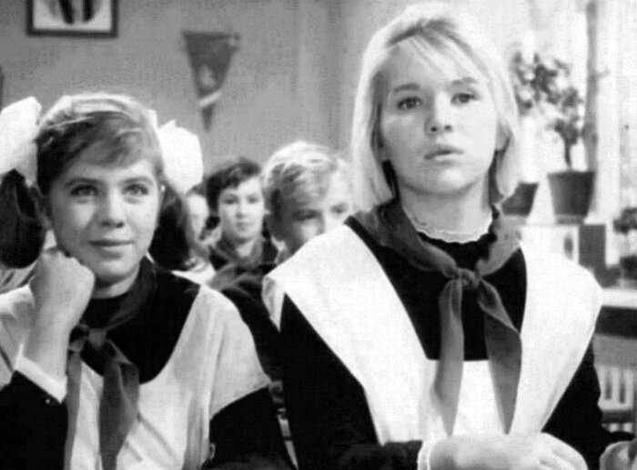 6 взрослых советских актрис, которые сыграли юных школьниц
