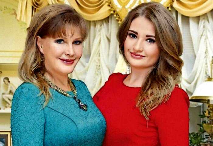 5 российских звездных дочек, которые выглядят старше своих мам