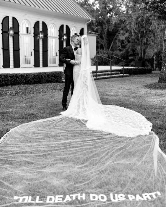 Первые фото со свадьбы Хейли Болдуин и Джастина Бибера
