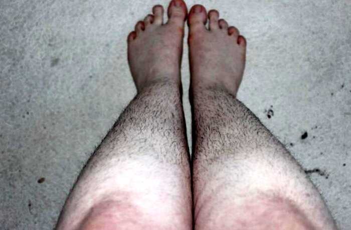 Женщины по всему миру перестали брить ноги и вступили в «Клуб волосатых женских ног»