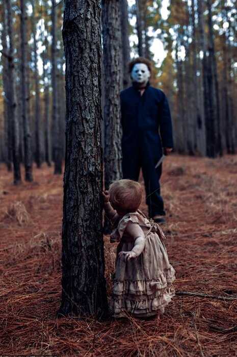 Пара из США напугала интернет, устроив фотосессию с ребенком на Хэллоуин