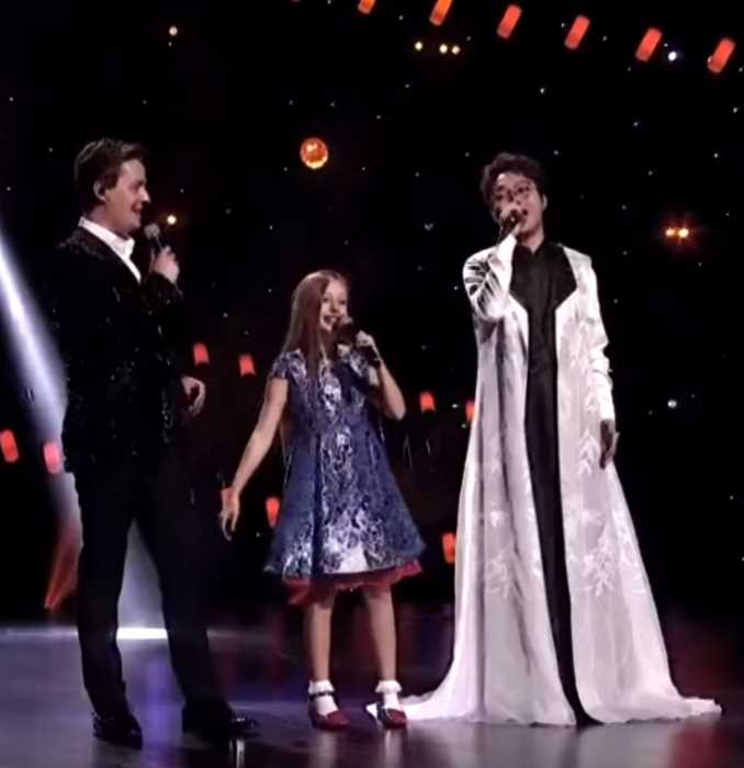 10-летняя дочь Витаса поразила китайцев необычным выступлением на шоу талантов