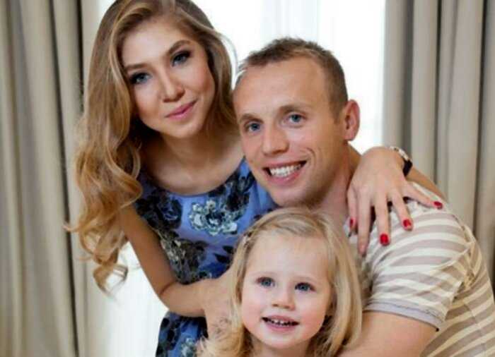 Футболист Глушаков хочет отсудить у бывшей жены 200 миллионов за моральный ущерб