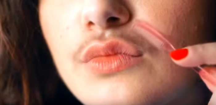 Американская компания мотивирует девушек не бриться и отращивать усы