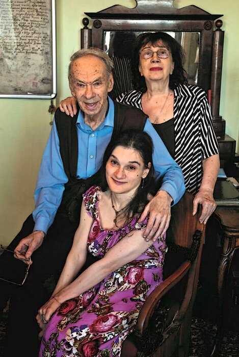 Как сложилась жизнь больной дочери Алексея Баталова после его кончины