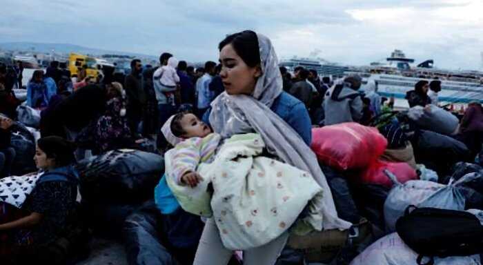 «Ужас и страдания»: 10 фотографий о жизни мигрантов в греческом лагере