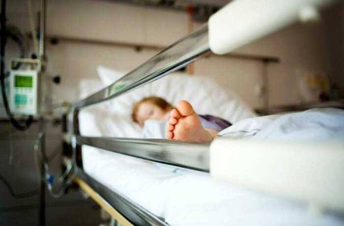 Религиозная мать платила по миллиону в месяц, чтобы держать здоровую дочь в больнице