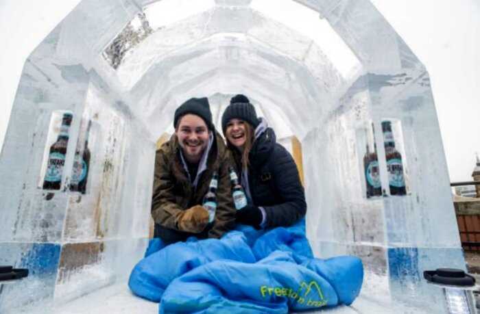 В Лондоне открыли мини-отель из замороженного пива, в котором можно буквально «нализаться»