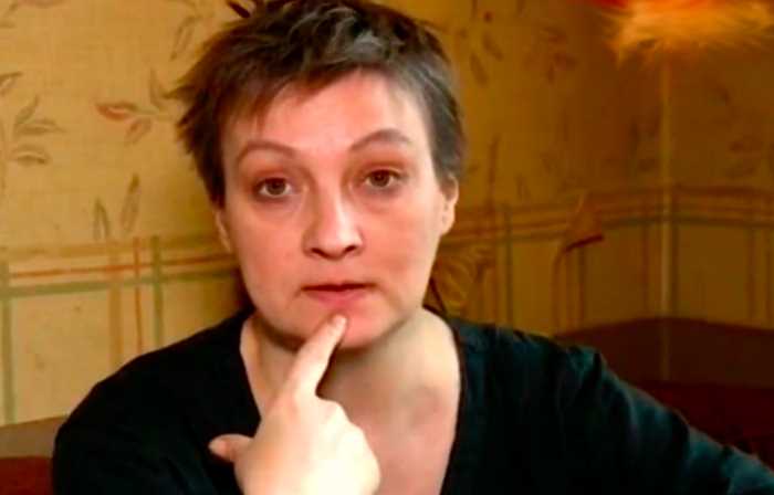 «Ее разум угасает»: дочь Михаила Ефремова рассказала всю правду о матери-алкоголичке