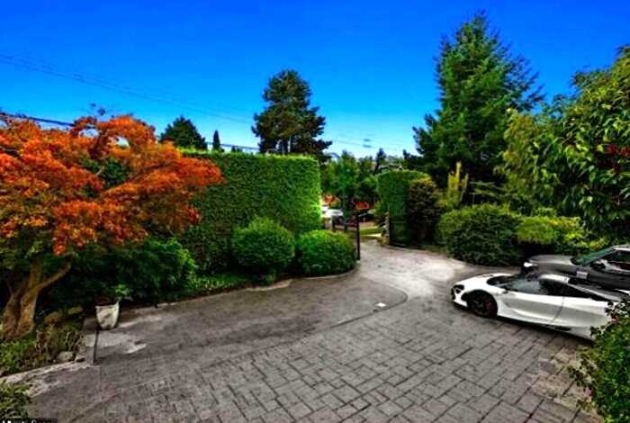 «Уютное гнездышко»: Принц Гарри и Меган Маркл выбрали самый дорогой дом Ванкувере