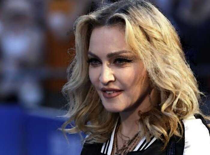 «Бросайте скучную Канаду»: Мадонна предложила Гарри и Меган переехать в США
