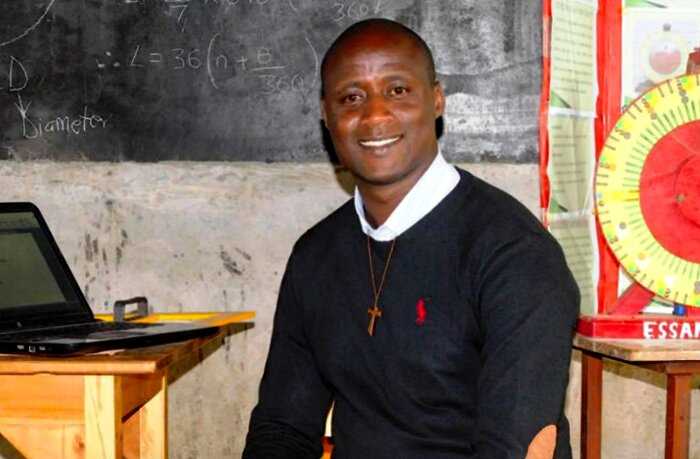 Учитель африканской деревни получил звание лучшего в мире и миллион в подарок