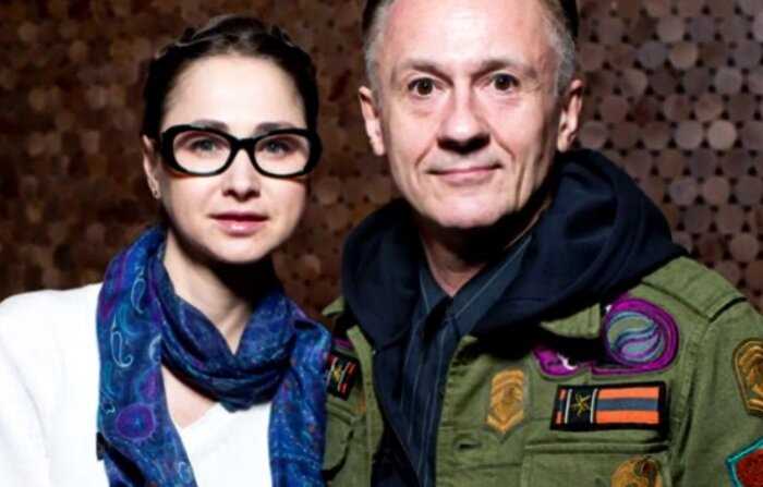 «Как папа с дочкой»: 5 российских актеров, которые выбрали себе жен помоложе