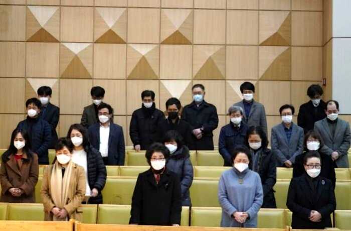 Лидера южнокорейской секты будут судить за распространение коронавируса