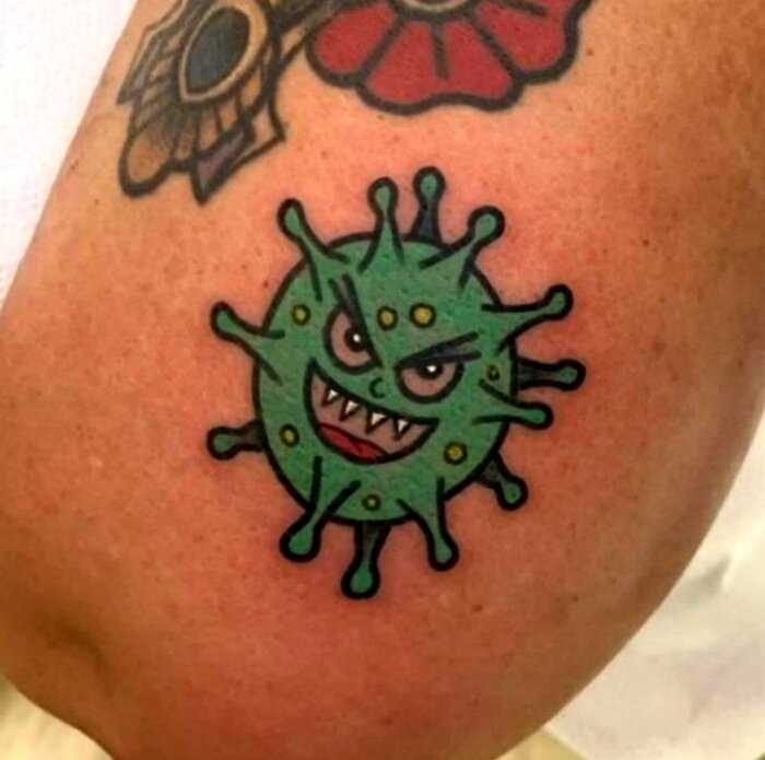 18 неистовых татуировок, которые люди посвятили коронавирусу