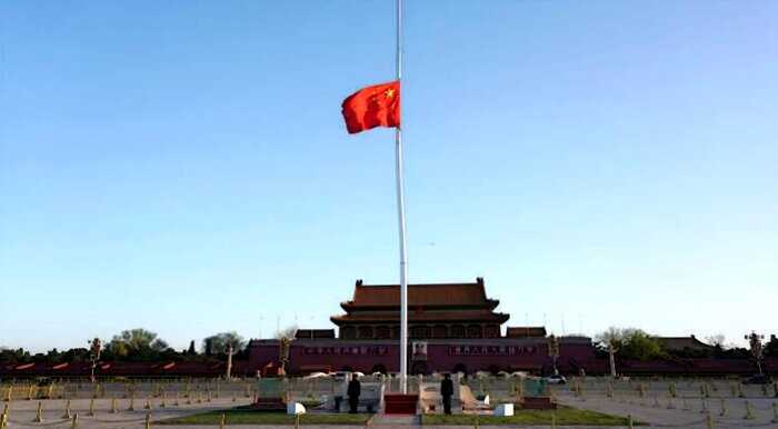 «Китай нас всех обманул»: люди узнали реальное количество умерших в Ухане