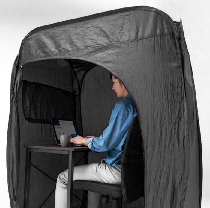 В связи с коронавирусом японцы придумали палатку для работы из дома