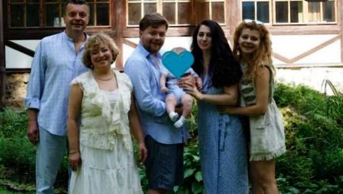 Любимая женщина Леонида Парфенова, с которой он вместе 33 года. Как выглядят их дети
